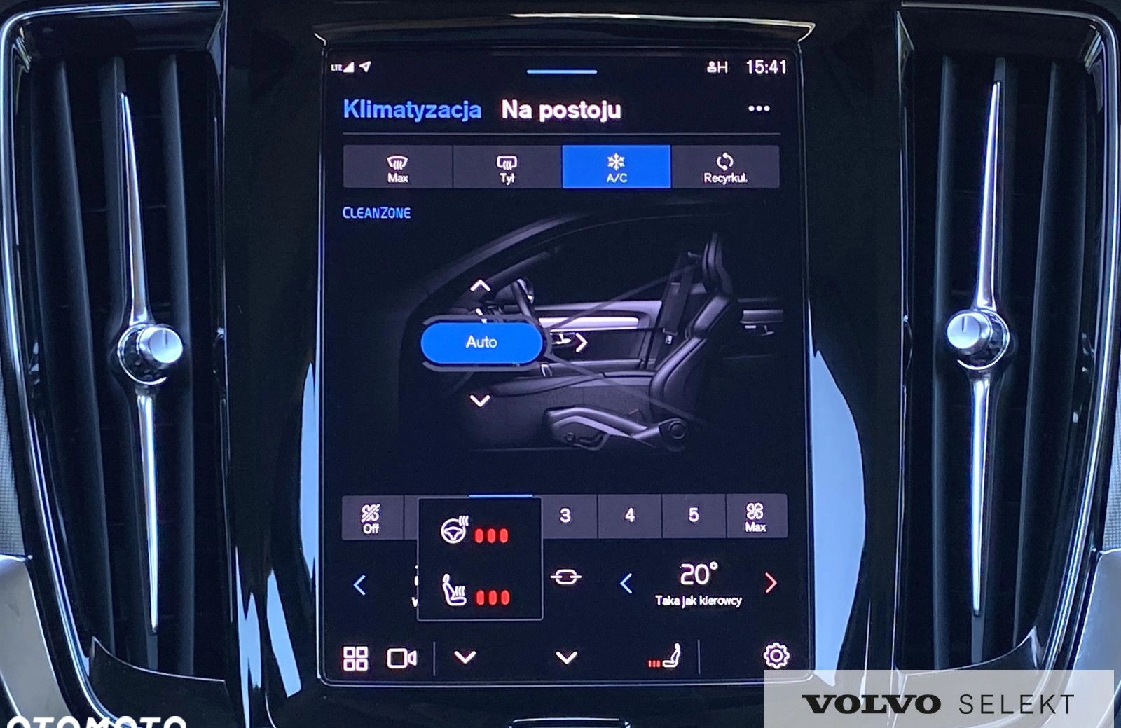 Volvo V90 Cross Country cena 229800 przebieg: 43100, rok produkcji 2022 z Toruń małe 667